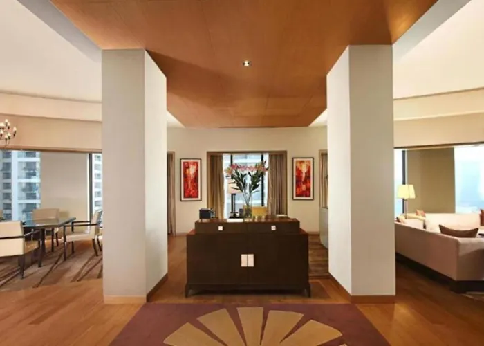 Hotel Seven Inn Near Delhi Airport New Delhi
